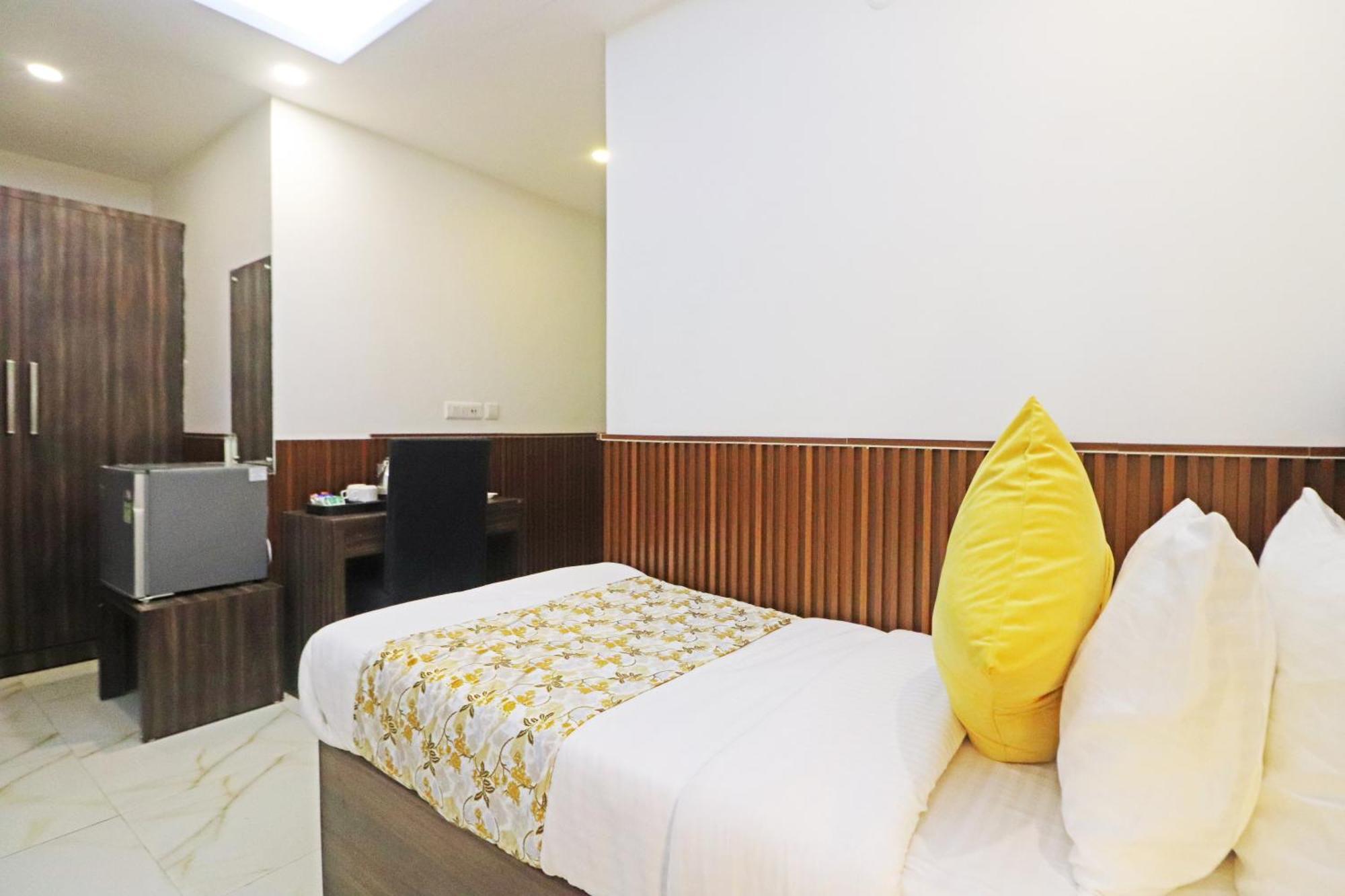 Hotel Mayda Prime Near Delhi Airport New Delhi Bagian luar foto