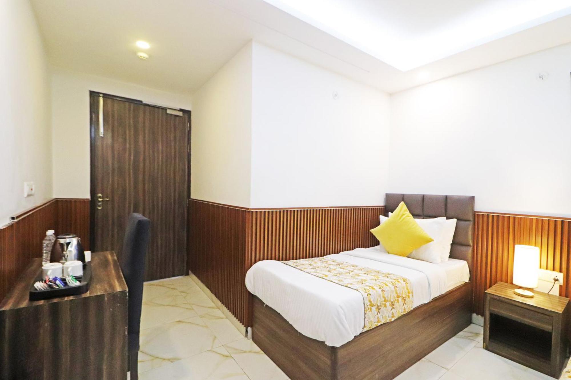 Hotel Mayda Prime Near Delhi Airport New Delhi Bagian luar foto