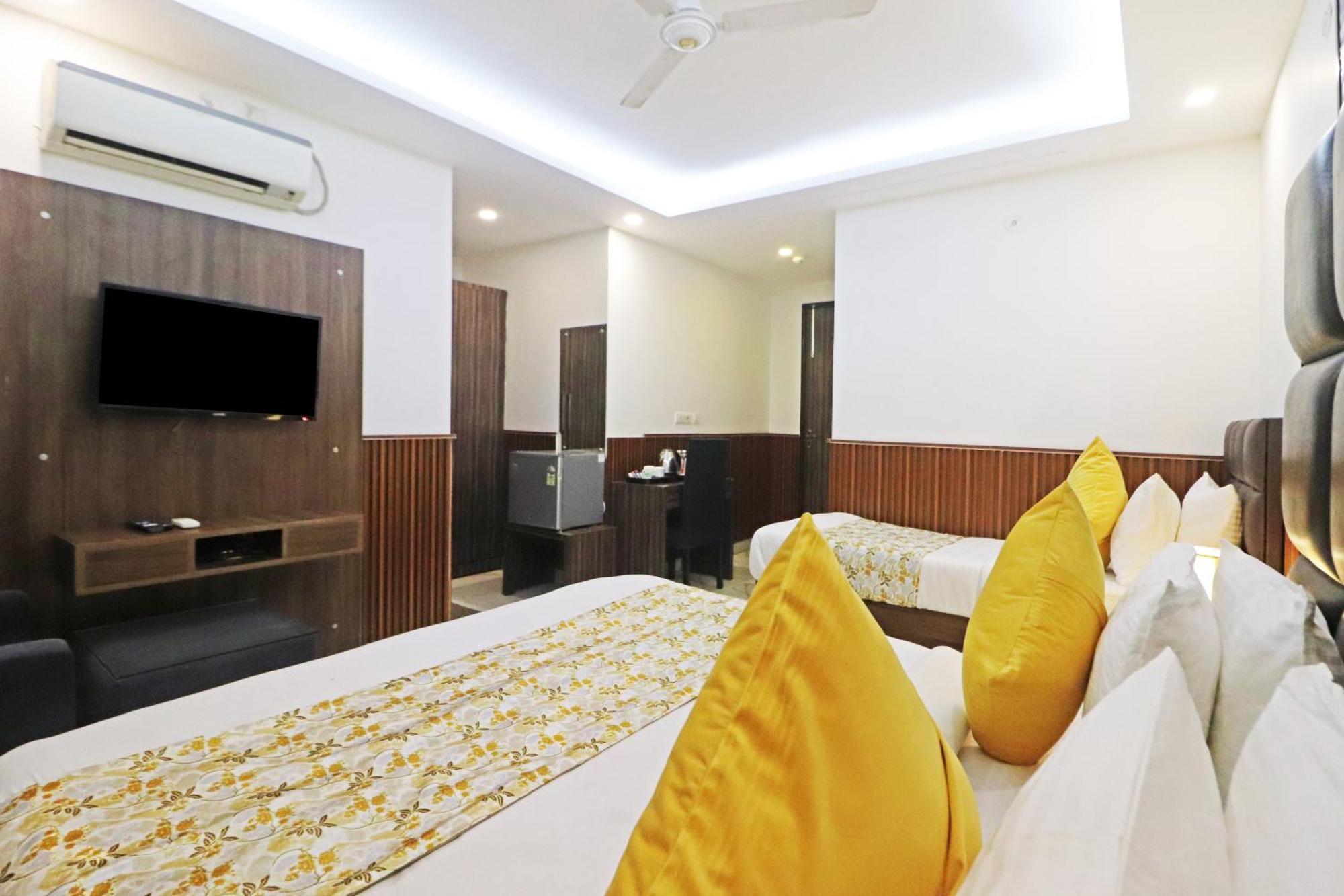 Hotel Mayda Prime Near Delhi Airport New Delhi Bagian luar foto