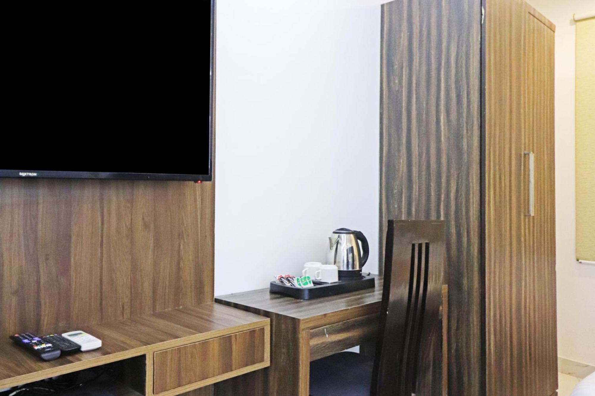 Hotel Mayda Prime Near Delhi Airport New Delhi Bagian luar foto